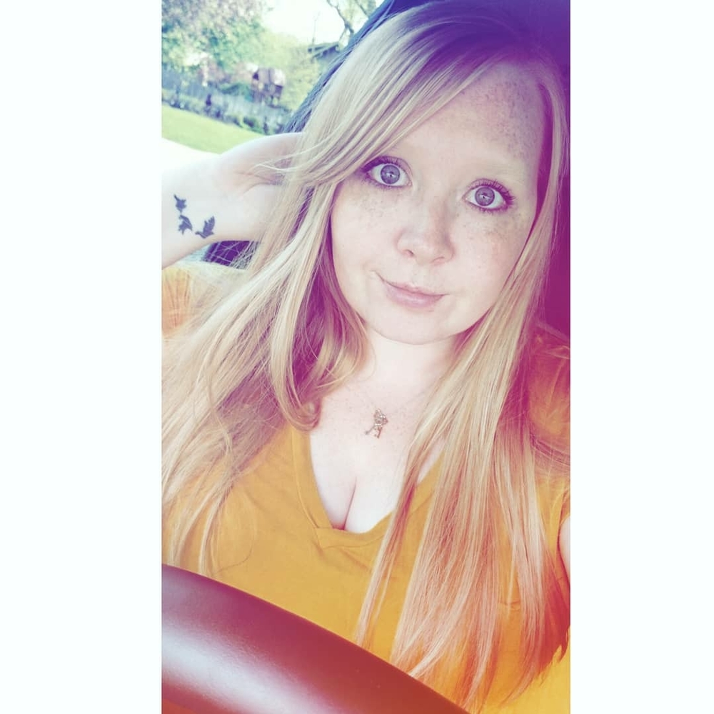 Meet your Posher, Tiffany